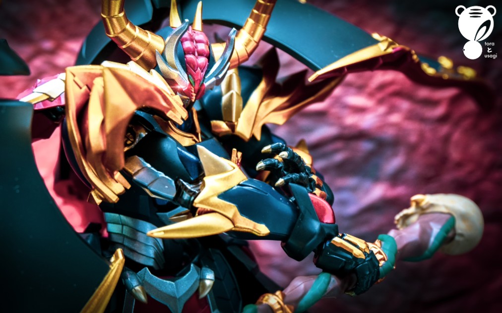 【小兔模玩】万代mr魂撒旦高达黑龙魔王真实比例测评～_哔哩哔哩 (゜