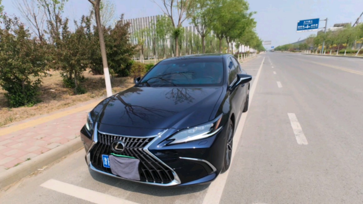 【4k/60帧】22款雷克萨斯es300h臻享(外观宝石蓝,内饰秋山栗)