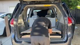 100美金就可以把一台丰田塞纳改成床车 简单又好用 Toyota Sienna Convert Minivan Rv Camping For 100 Sim 哔哩哔哩 つロ干杯 Bilibili