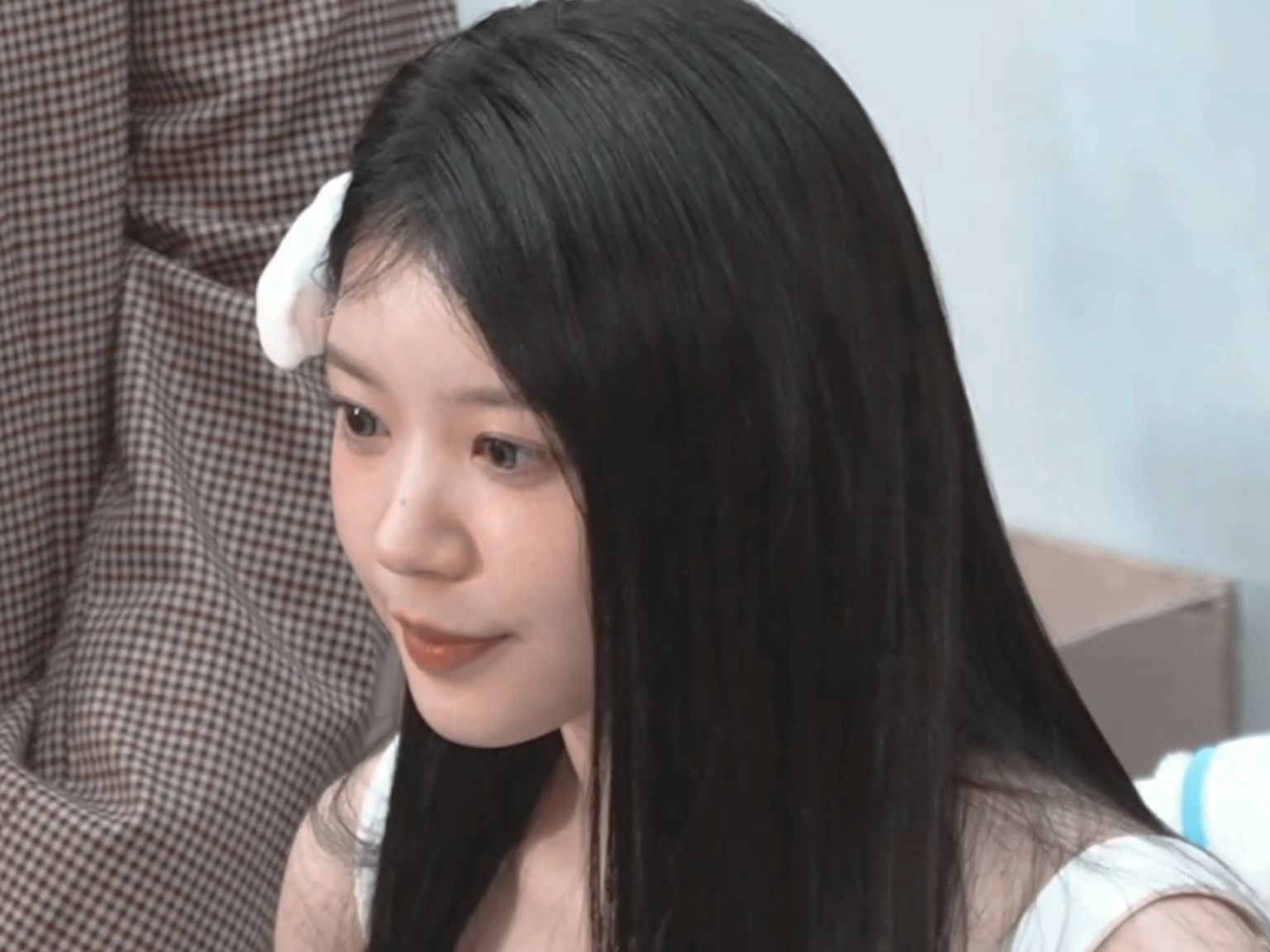 被境萌花这样盯着看谁受得了啊