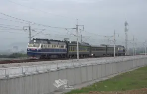 Tải video: 【沪苏湖铁路】DF11-0150+J55504次+DF11-0382，接近湖州东站