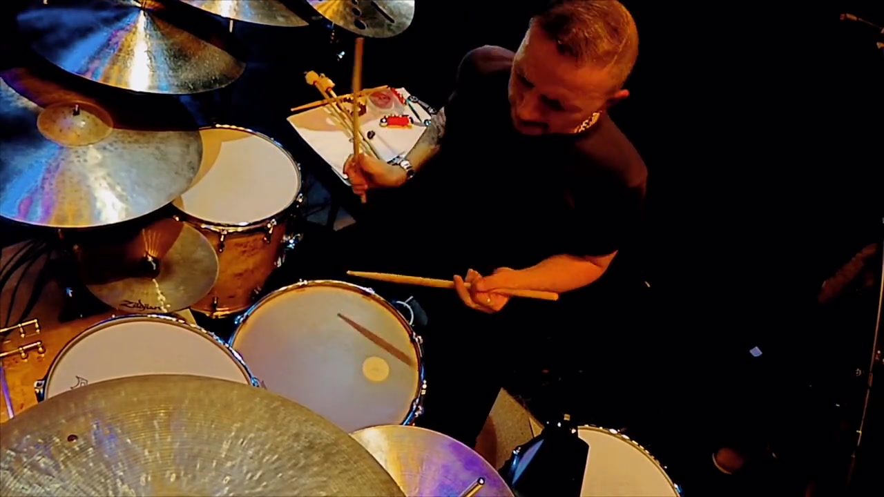 鼓手架子鼓乐器演奏打击乐乐队音乐人拉丁爵士乐爵士