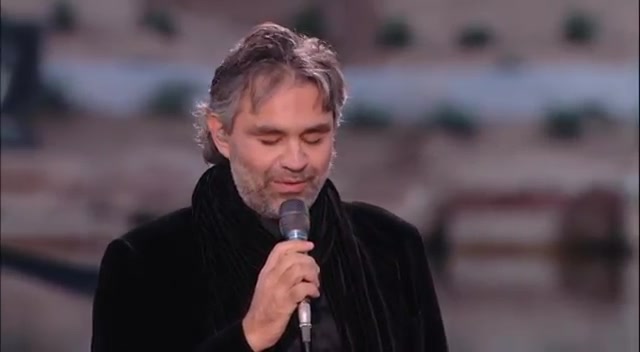 [图]Andrea Bocelli 各种版本的 Besame Mucho