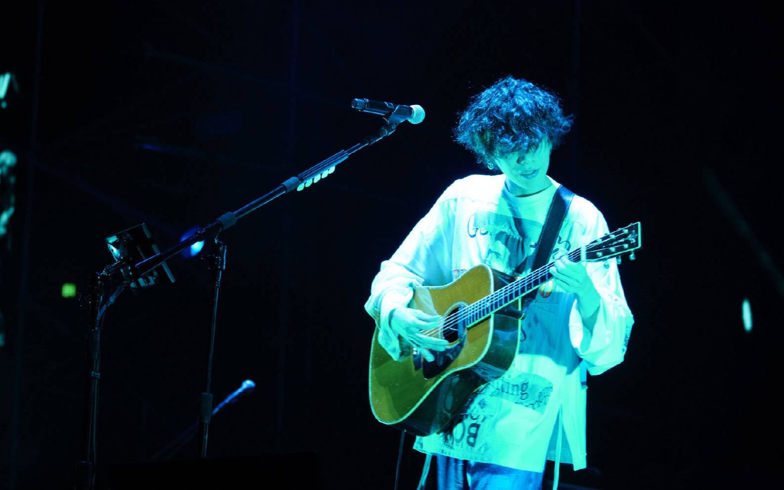 让米津玄师从日本火到中国的不是lemon是这首歌火了两年你还不会唱吗