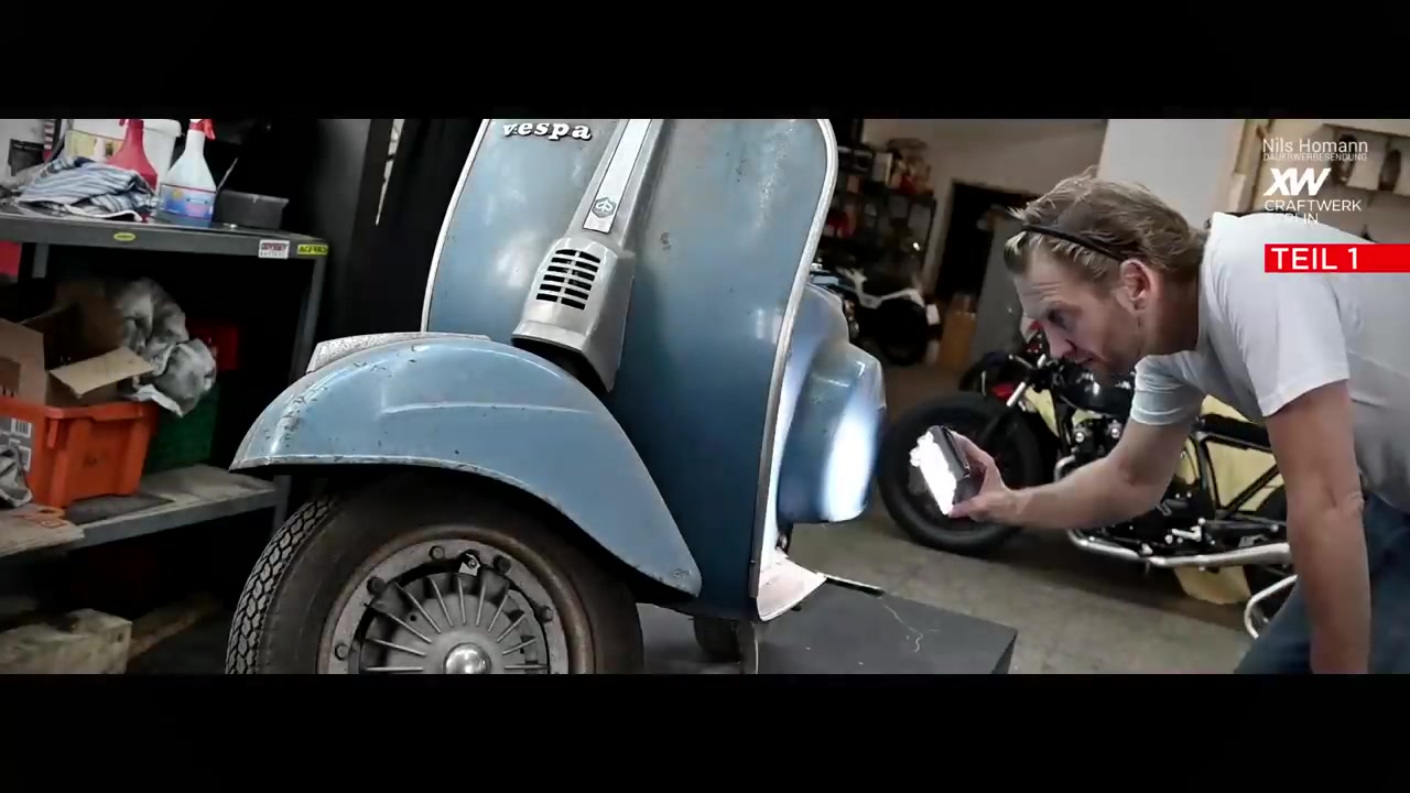 停放30年意大利老牌vespa踏板摩托修复:(一)整体拆卸_哔哩哔哩 (゜-゜