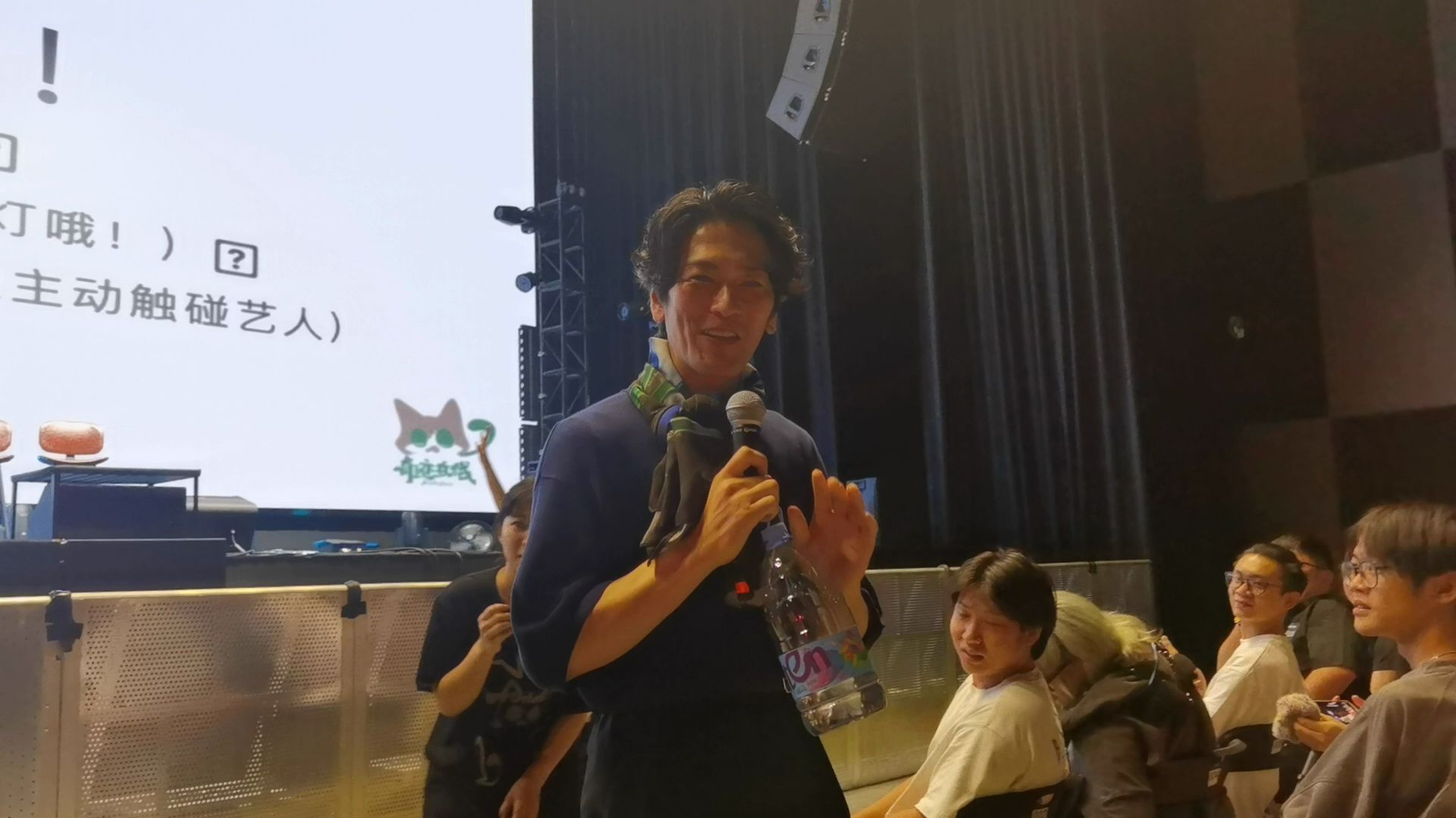 须贺贵匡&松田悟志深圳见面会自由摄影环节(夜场)片段