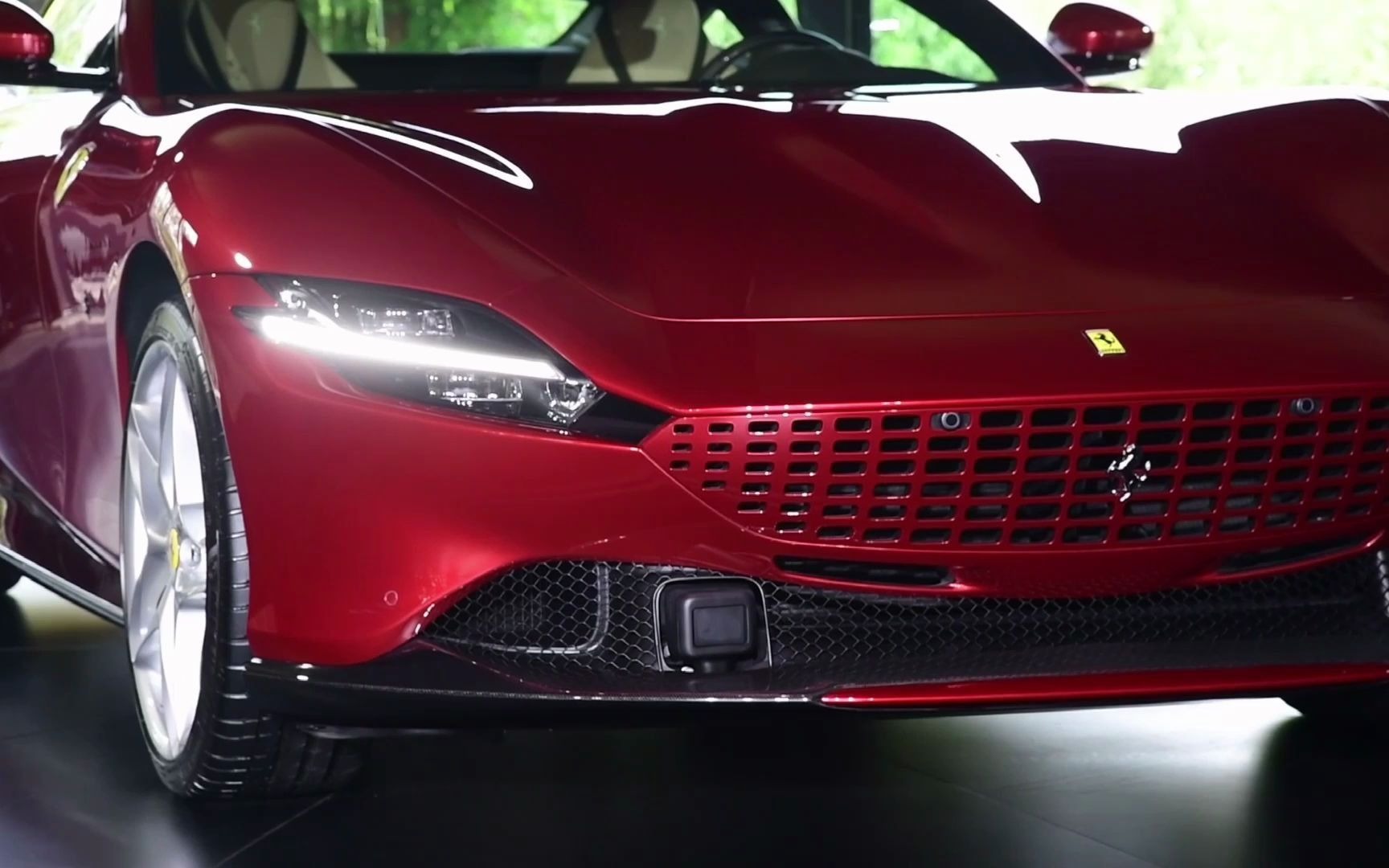 gt跑车又一巅峰法拉利rome来了