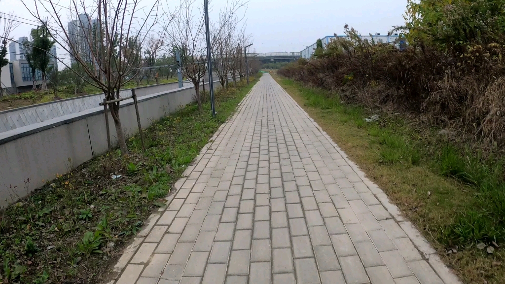 苏州高新区马环连接线改造浒墅关高架上下封闭造成建林路拥挤