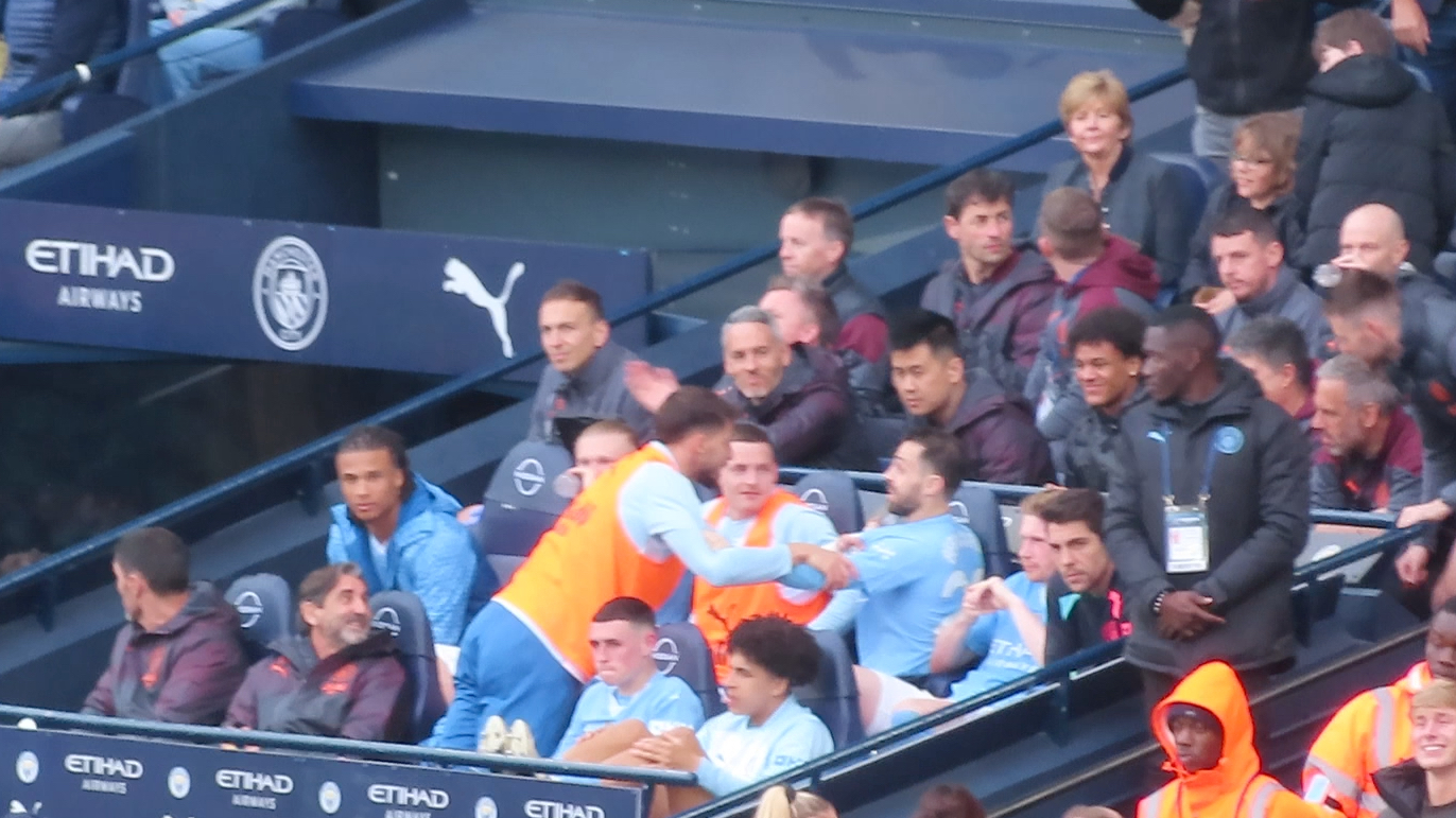【曼城替补席】鲁本霸凌b席|小蜘蛛进球庆祝|美甲