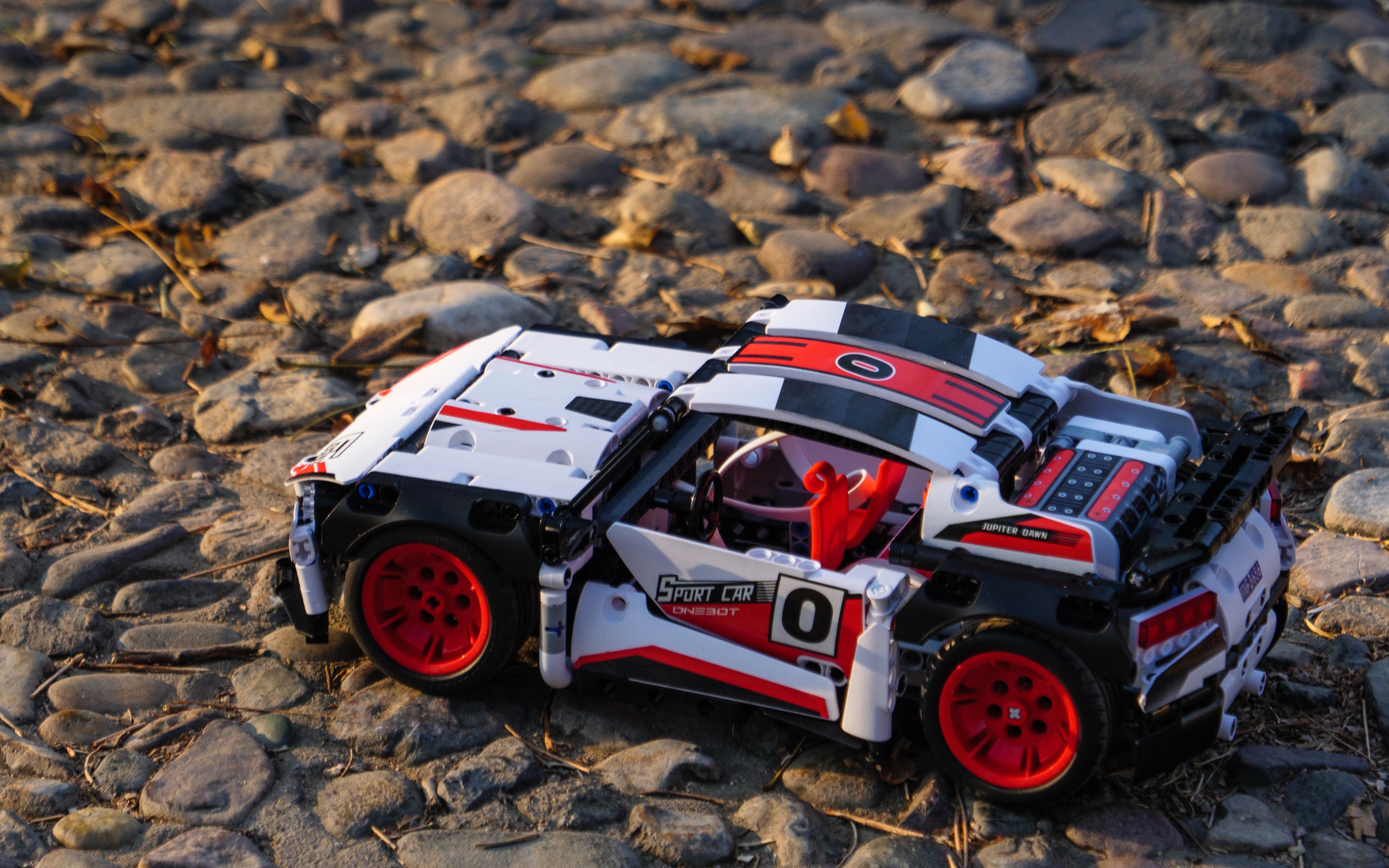 [原创]老墩儿的onebot公路赛车漂移版拼装记