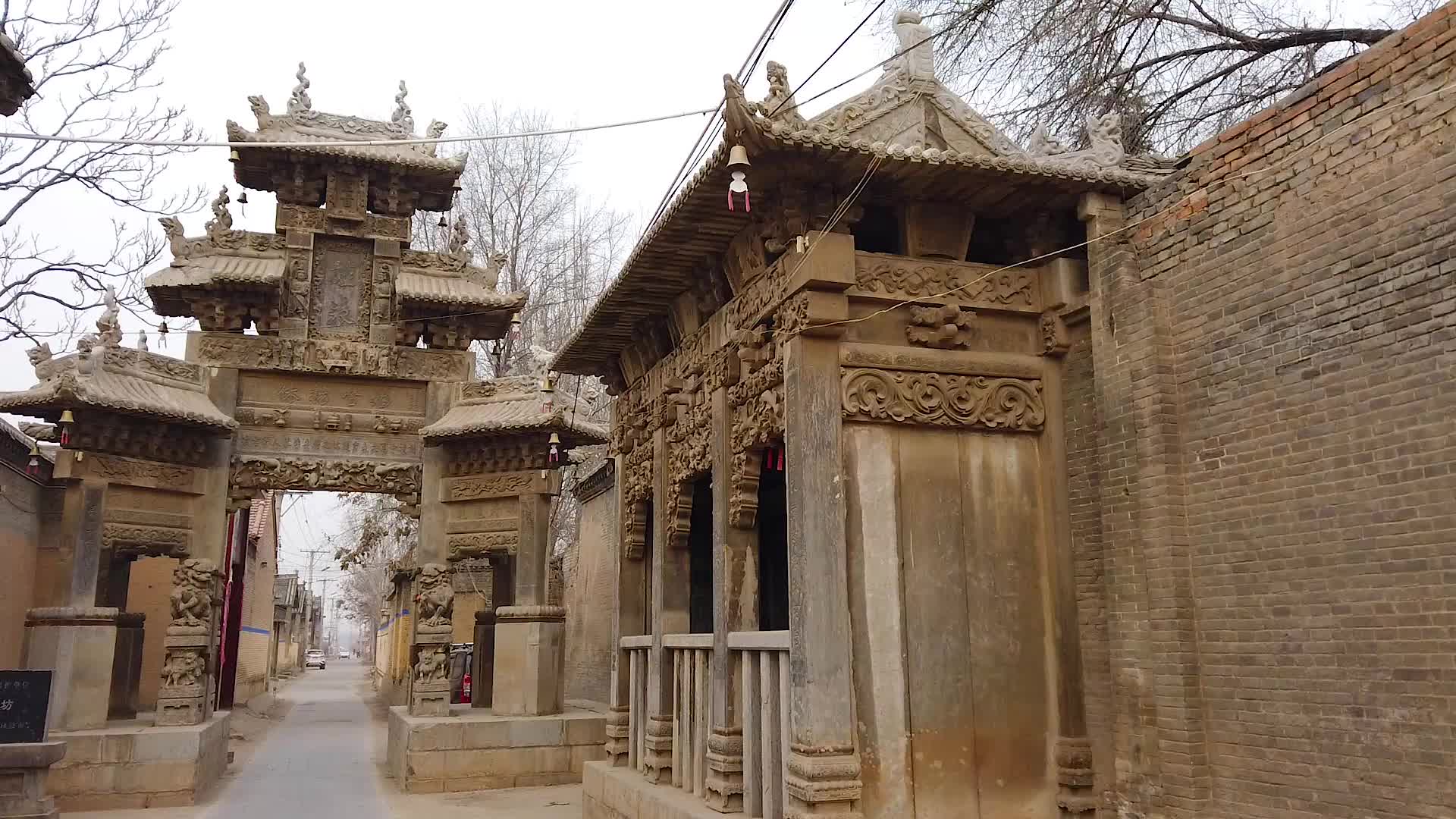 [图]乾隆年间贞洁牌坊，深藏农村300年，这种工艺体现了古代工匠精神