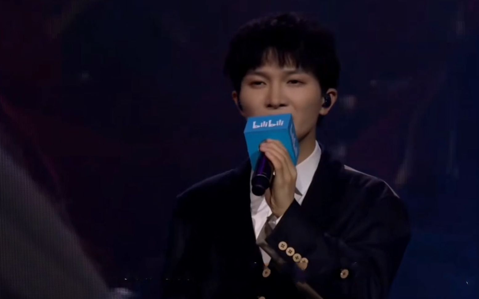 起风了周深 B站