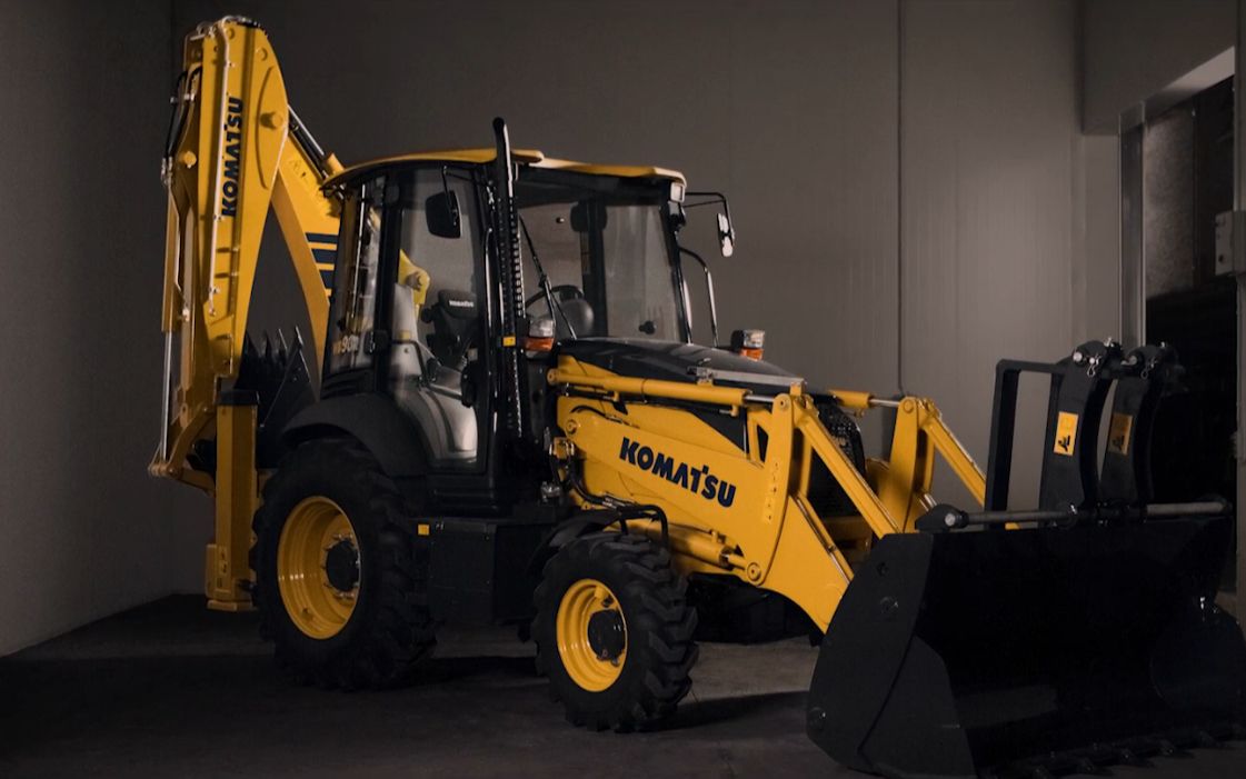 小松komatsu wb93r-8 挖掘装载机_哔哩哔哩 (゜-゜)つロ 干杯~-bili