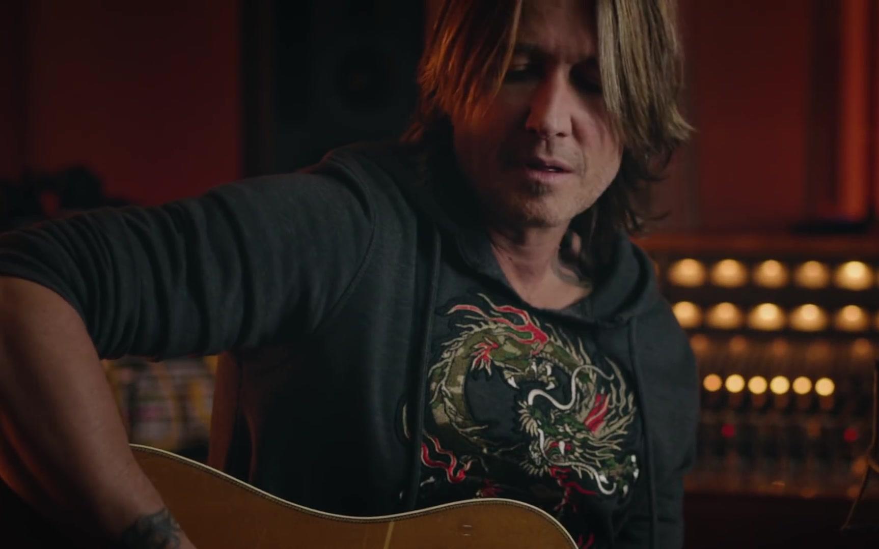 [图]Keith Urban - 'Coming Home' Acoustic