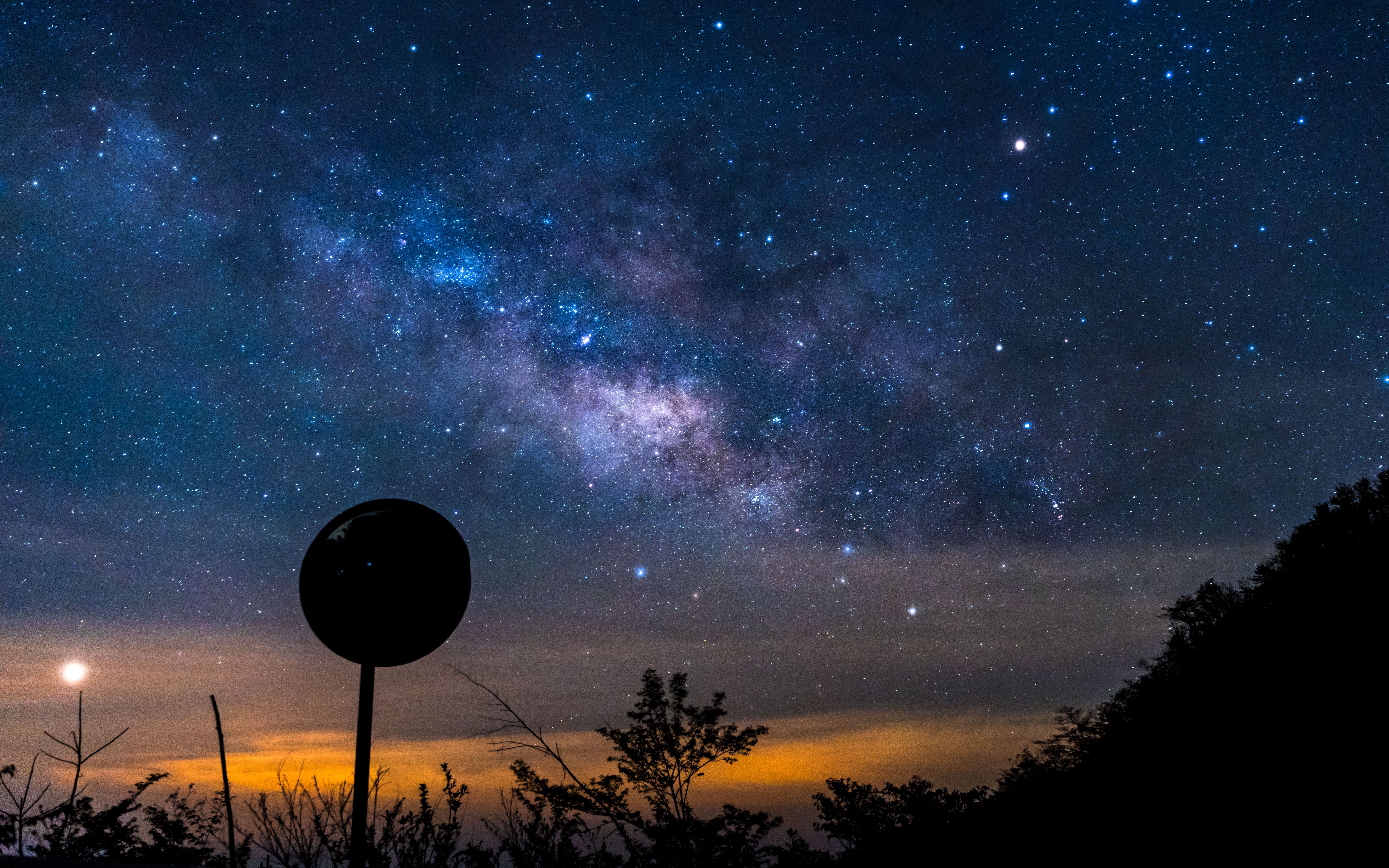 【星空延时 4K + 银河全貌欣赏】20年第一拍 杭州 临安 牵牛岗 银河延时 sony A7M3 + 腾龙2875哔哩哔哩bilibili