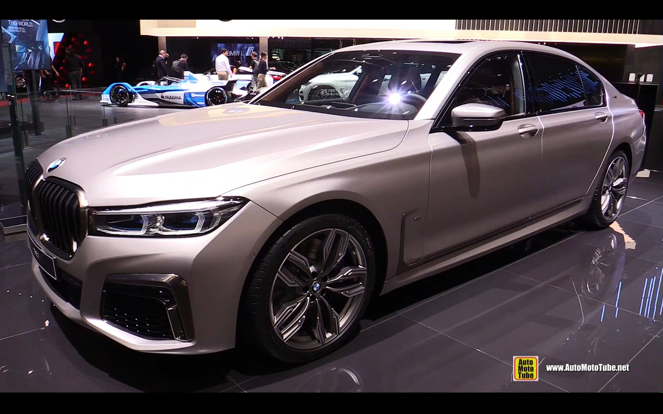 2020款宝马m760lixdrive运动豪华两不误