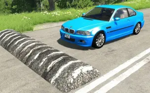 下载视频: 《BeamNG.drive》游戏之汽车 vs 巨大的减速带