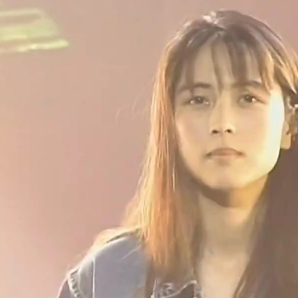 クリスマスファッション △レア△ZARD(坂井泉水)△TODAY IS ANOTHER