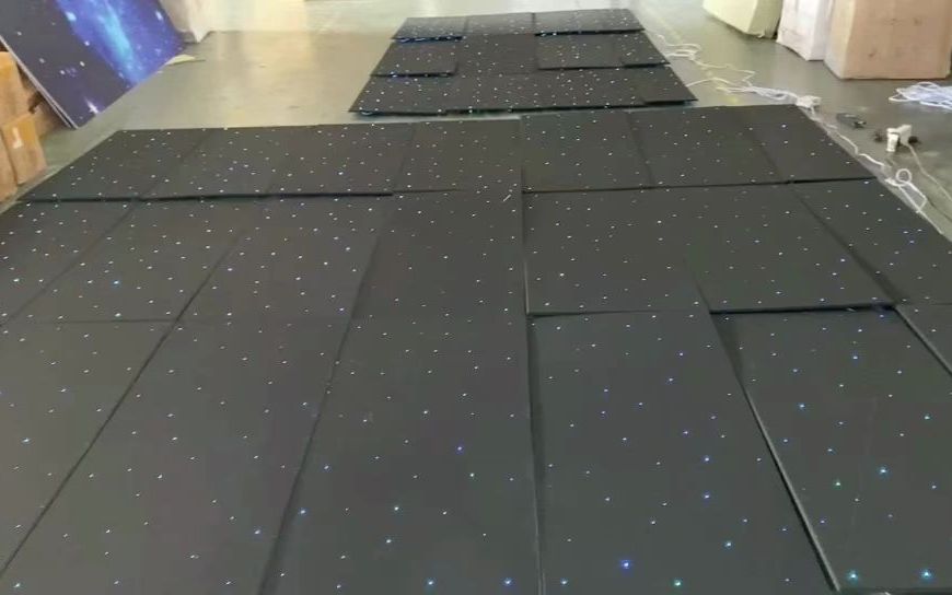 临汾聚酯纤维吸音板中音影音室星空顶基础款黑色底板2条流星