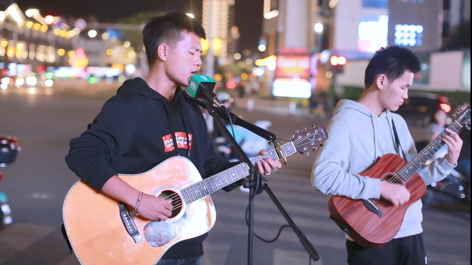 [图]【不要音乐】《当我想你的时候》面包我自己挣，这辈子我要嫁给爱情