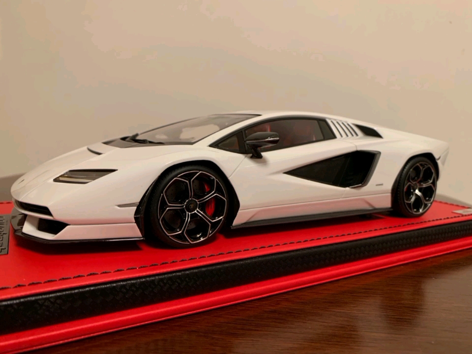 mr车模 / 向经典致敬兰博基尼康塔什lp800-4