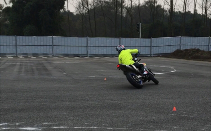 叁drz400sm金卡纳绕桩