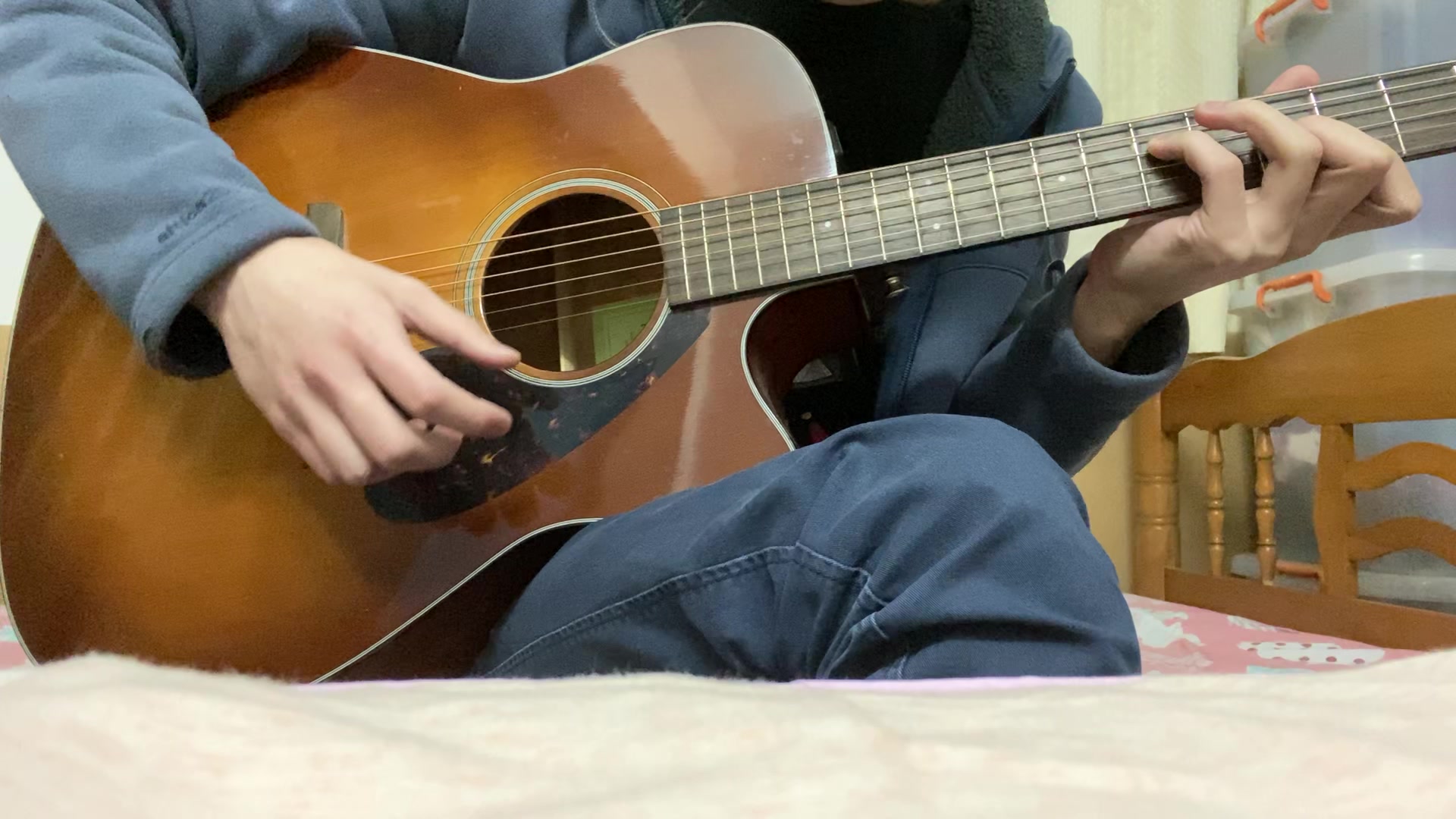 吉他翻弹 moon river 伍伍慧