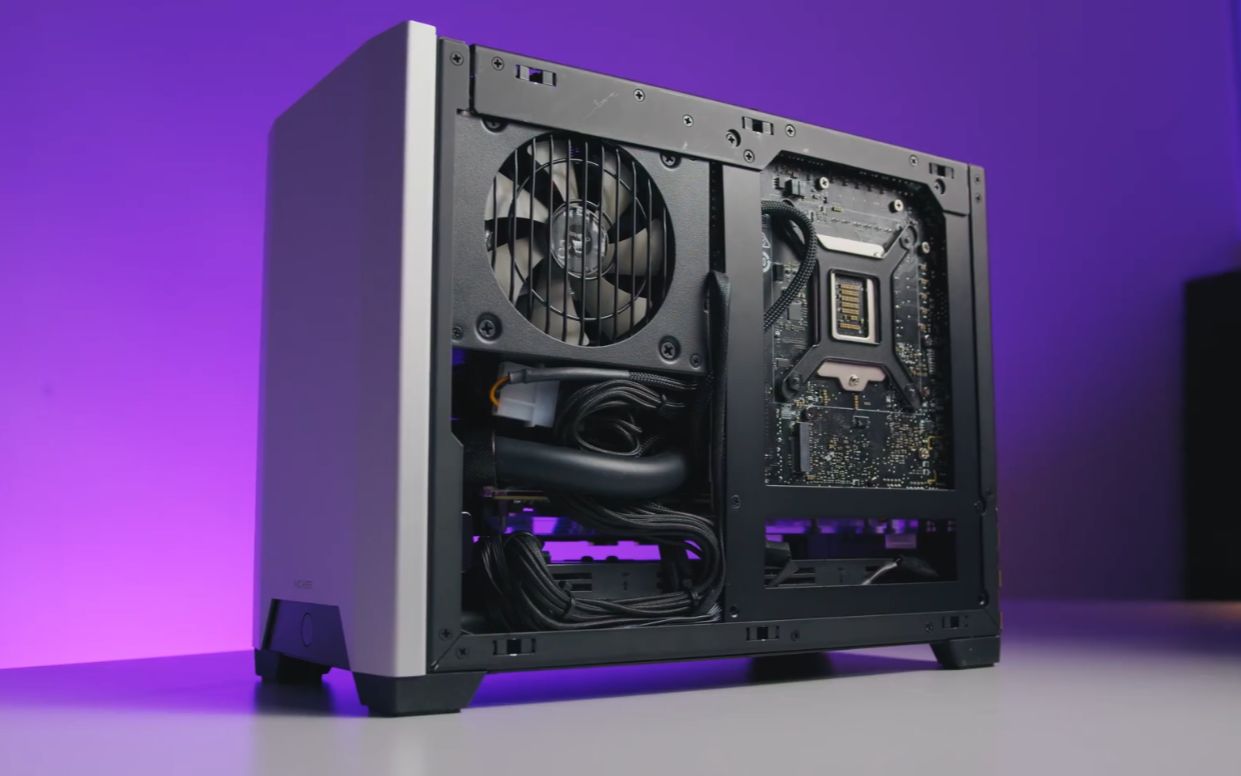 ncasem1超小型itx机箱上双240水冷i92080ti英文字幕