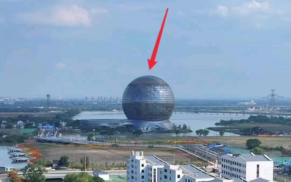 世界最大的球形单体建筑,耗资20多亿打造,这样的超