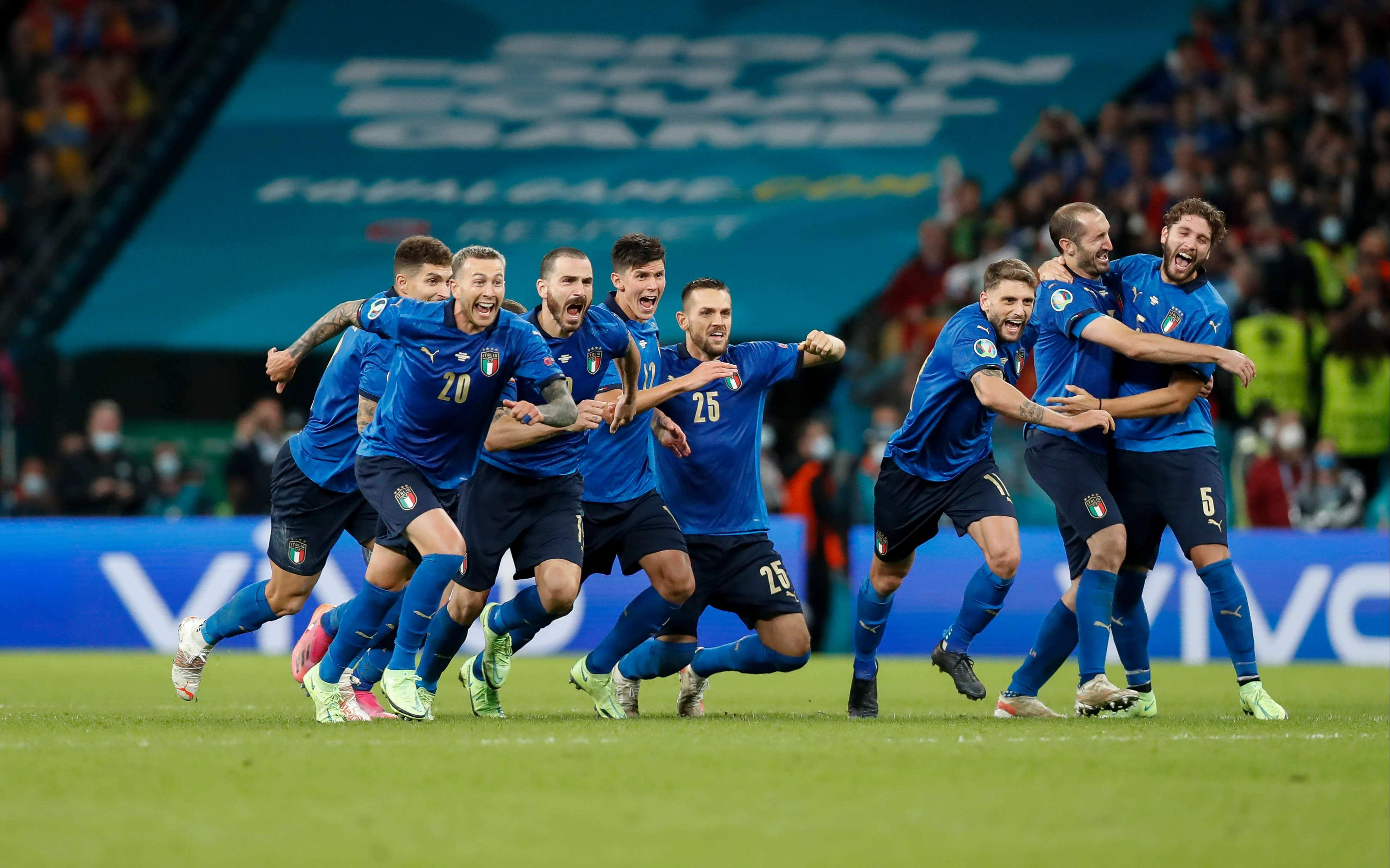 实况足球:意大利vs阿尔及利亚,意大利征战世界杯小组赛第二场