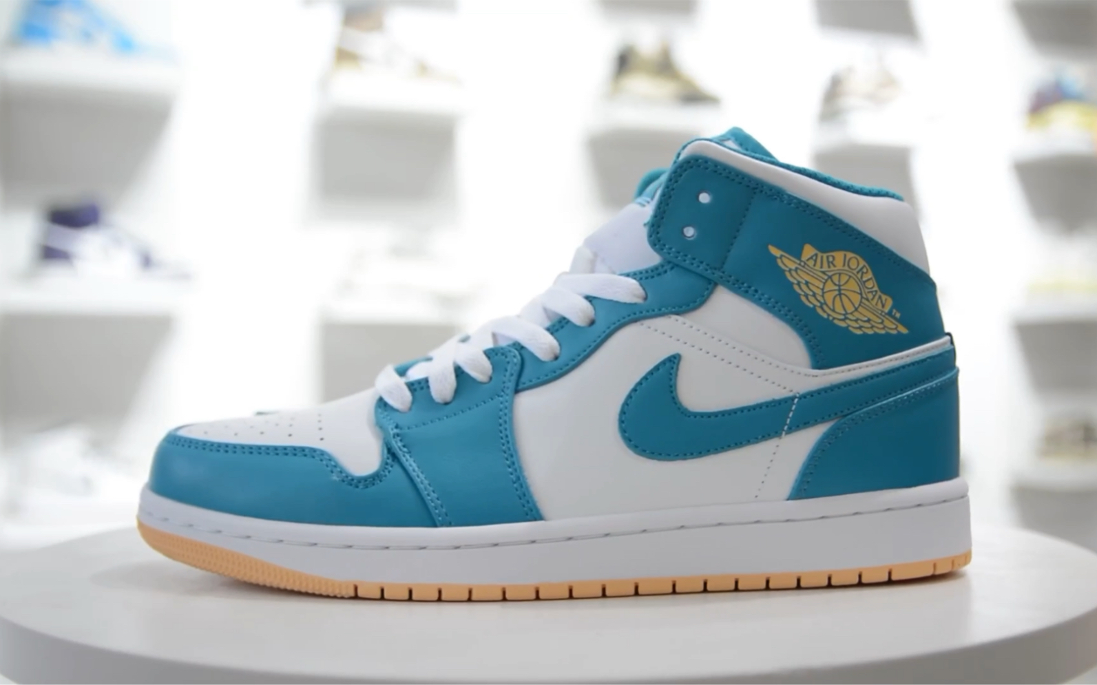 【权威实拍】air jordan 1 mid 蓝白