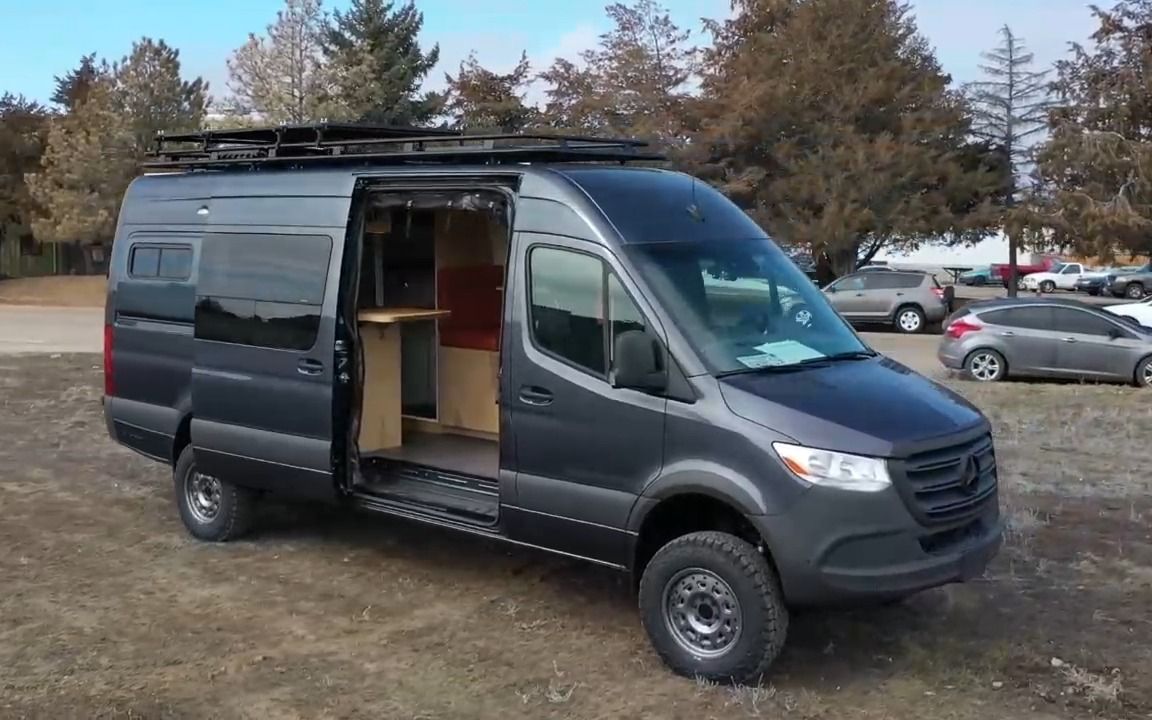 奔驰斯宾特 4x4长轴改装方案