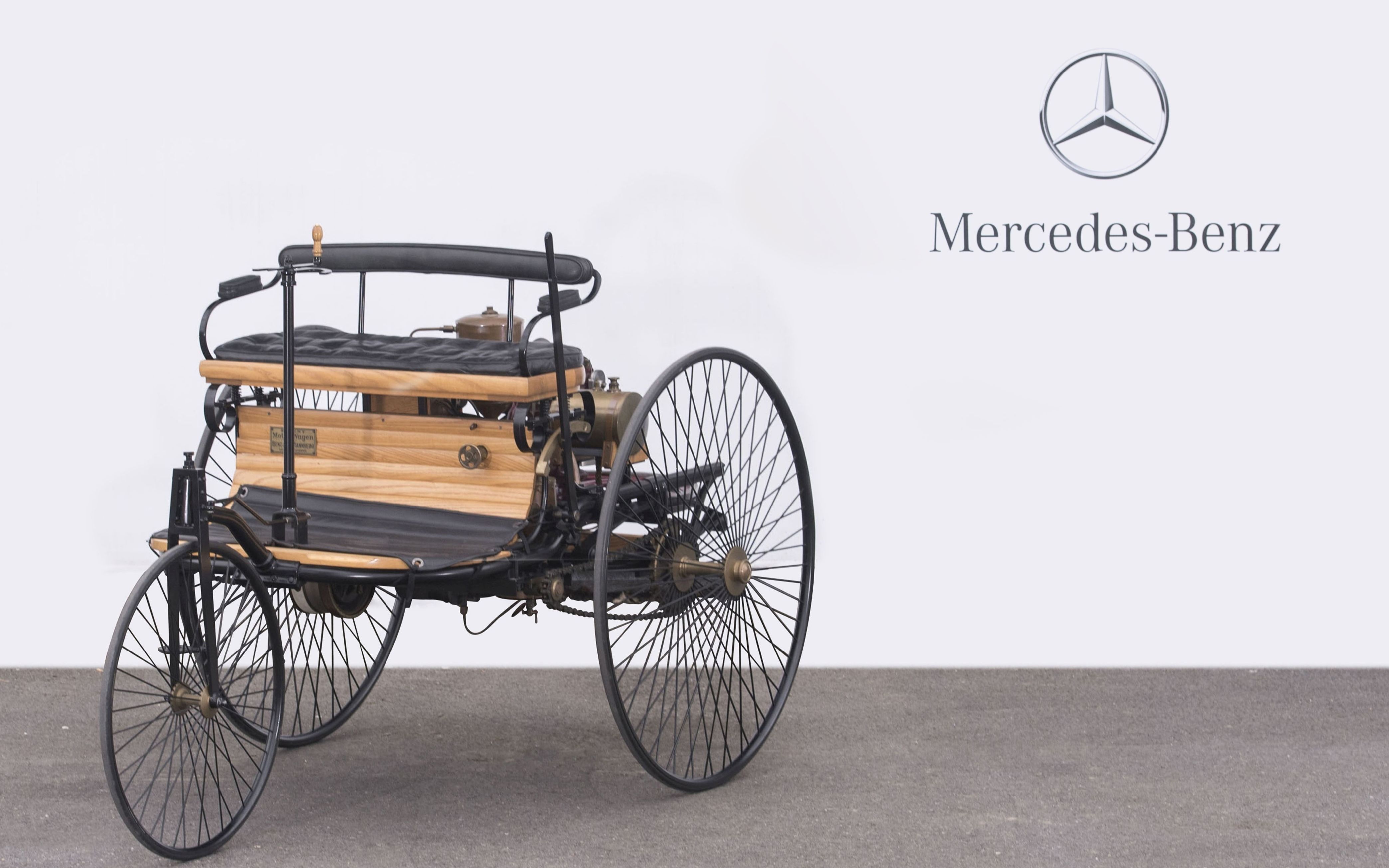 奔驰1886年生产汽车试驾  清光绪十二年  (140年老店 18802020) Driving Mercedes Benz 1886哔哩哔哩bilibili