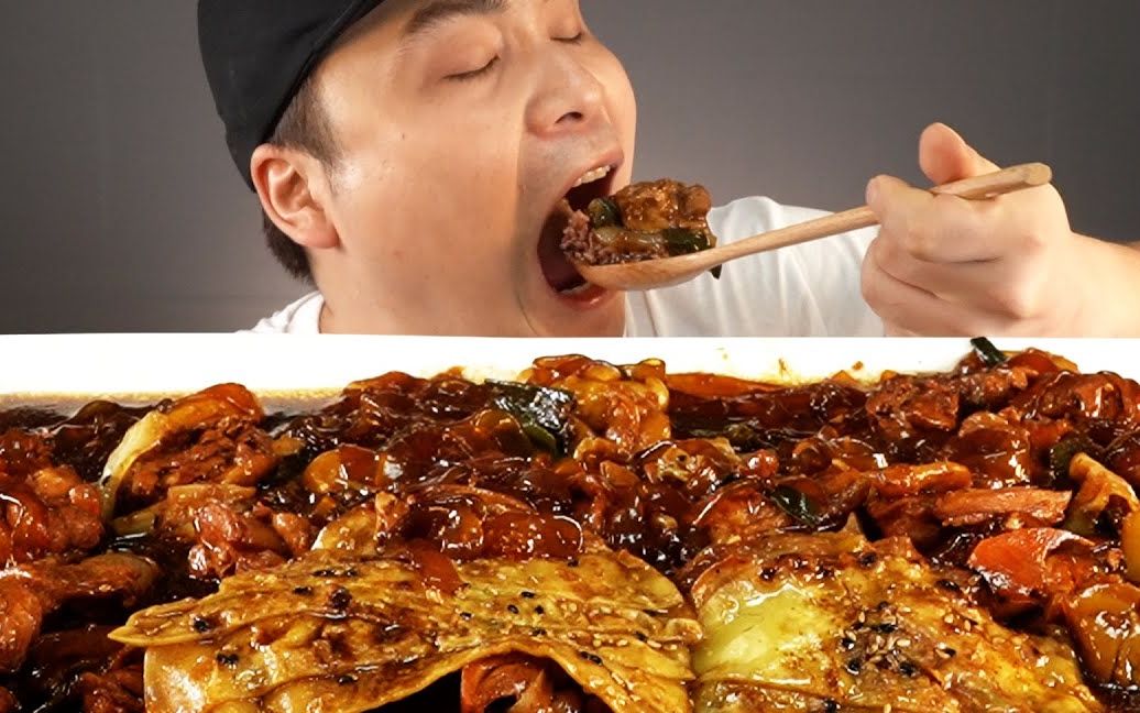 【大口吃播】ddeonggae 炖鸡肉加上粉丝吃的我欲仙欲死有点刺激噢