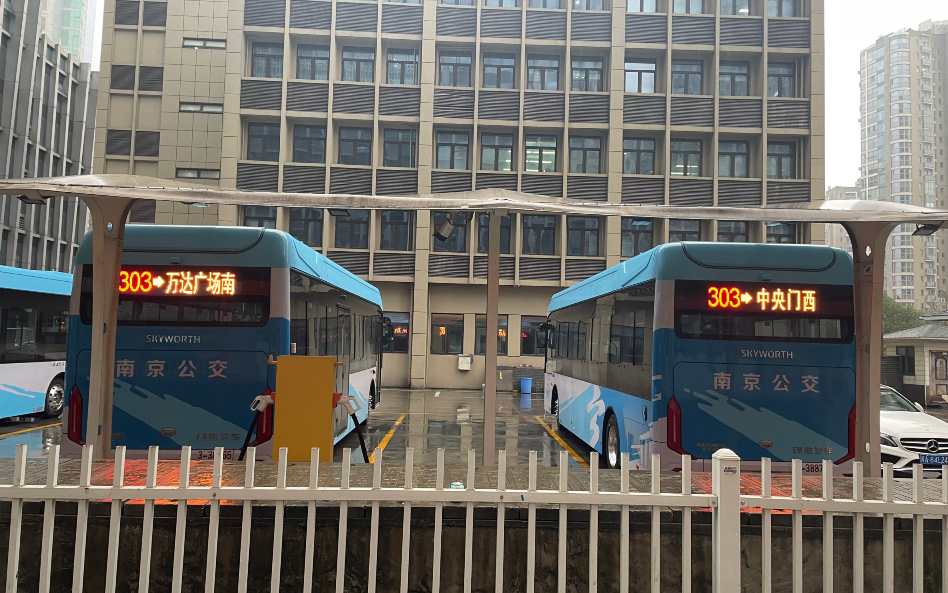 南京公交303路创维新车初体验
