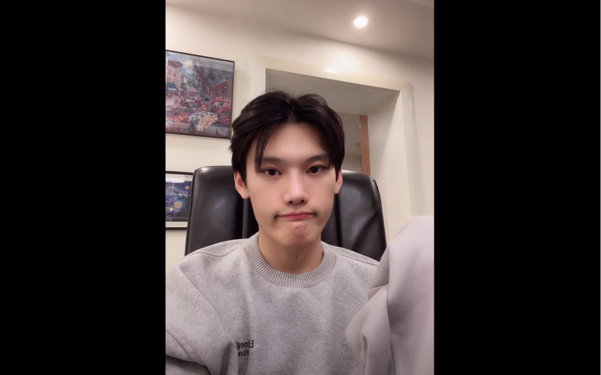 鹤楷/12.6楷楷直播 "微商女强人刘泽楷"