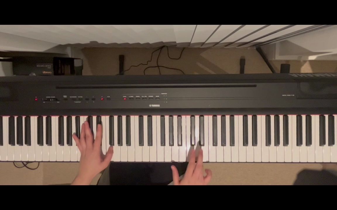 [图]Hoàng Thuỳ Linh - See Tình - Piano Cover