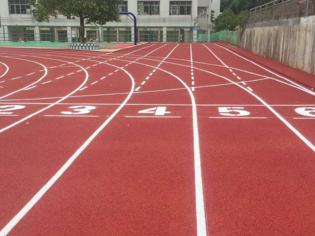 塑胶跑道多少钱一平