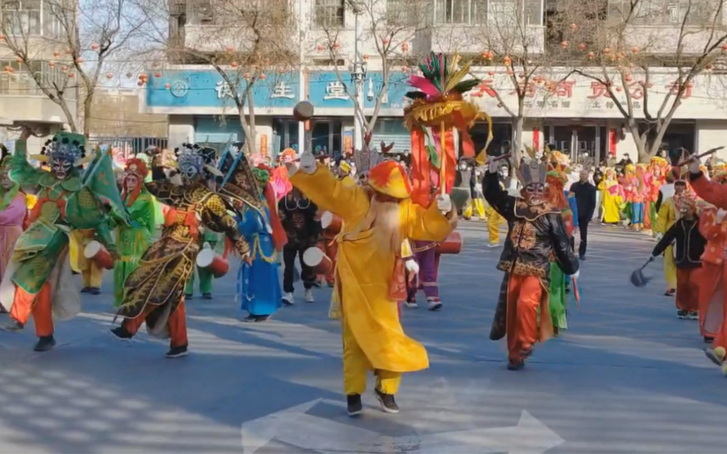 新年张掖社火来了!让我们体验了一场年味十足的民俗“文化盛宴”哔哩哔哩bilibili