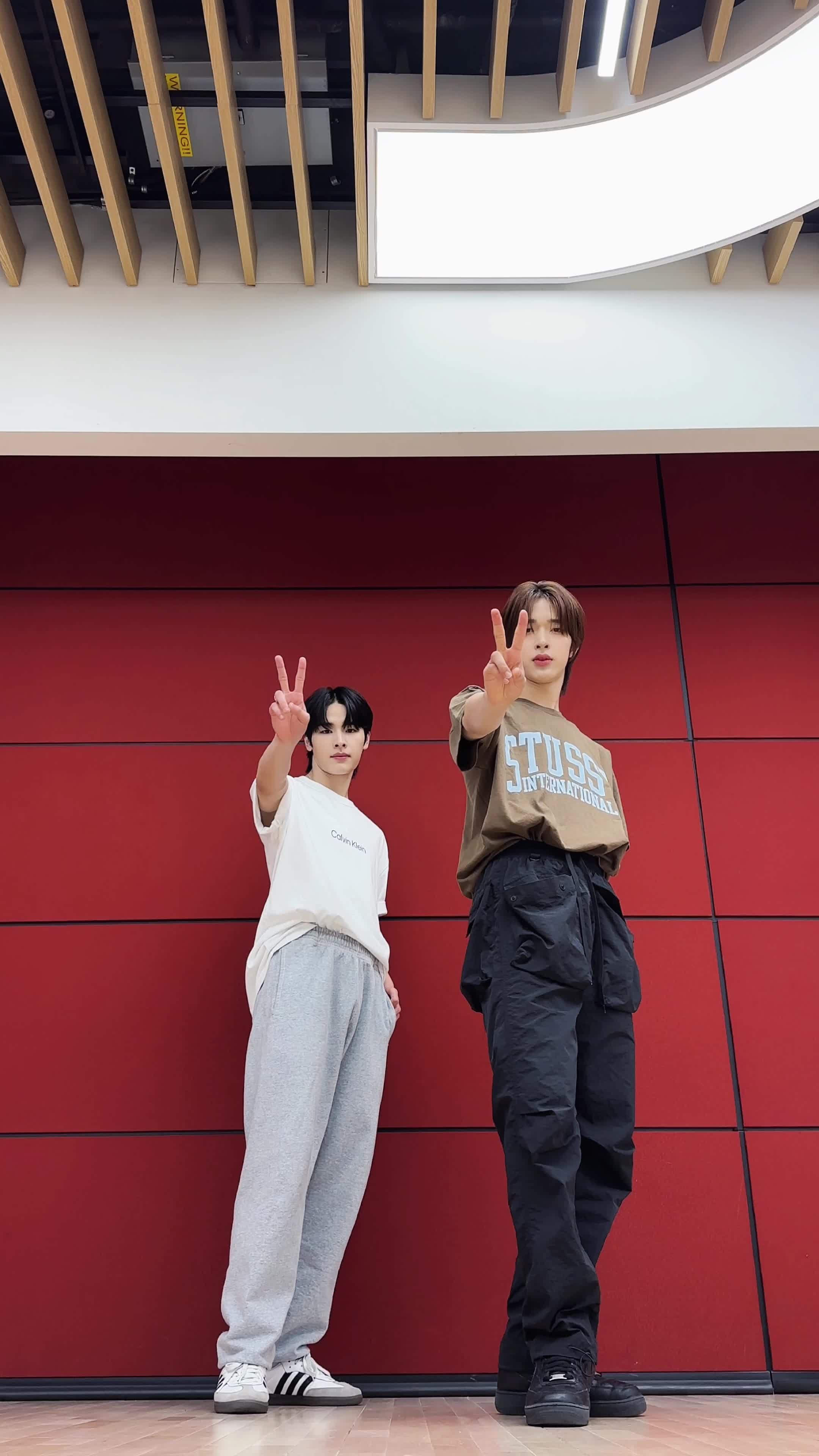 yeah challenge9095是谁这么帅气地碰肩 【nexz井上阳】