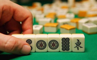 八筒_哔哩哔哩 (゜-゜)つロ 干杯~-bilibili