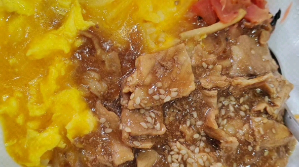 罗森金枪鱼饭团3.9物美价廉