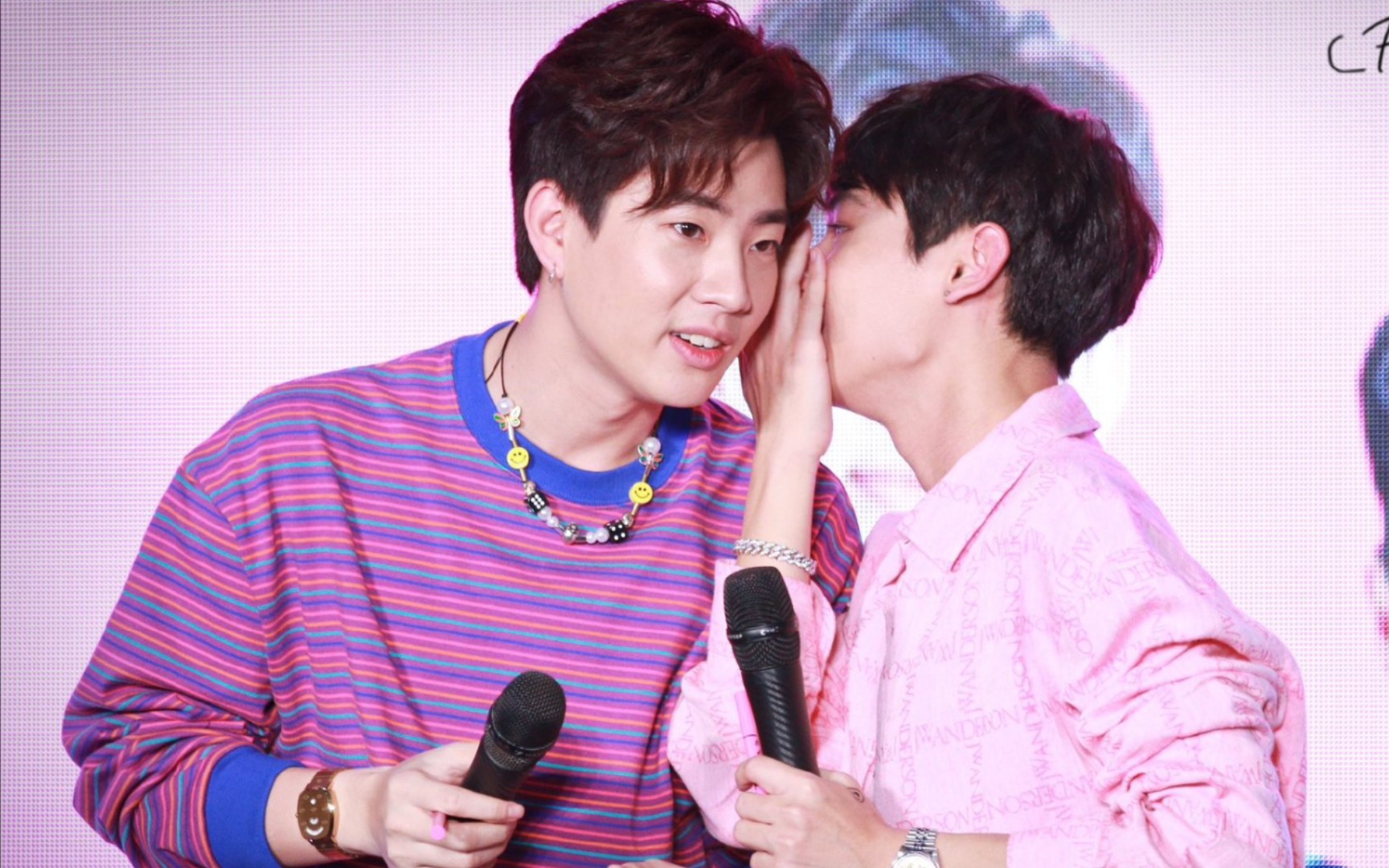 「offgun」关钟鹏,你稍微心疼一下自己的脸98