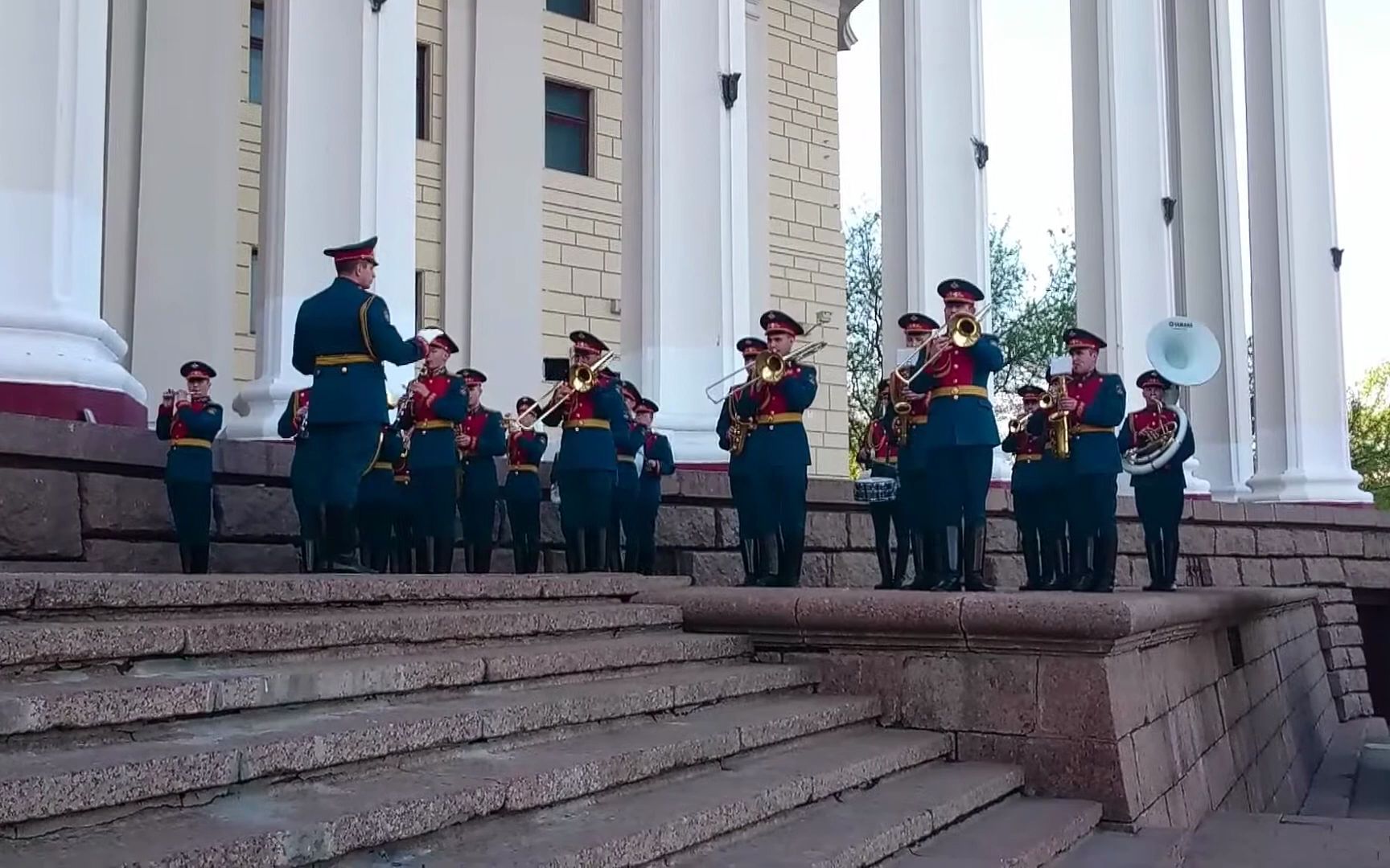 [图][俄罗斯进行曲] 斯拉夫送行曲 / 斯拉夫女人的告别 Прощание славянки