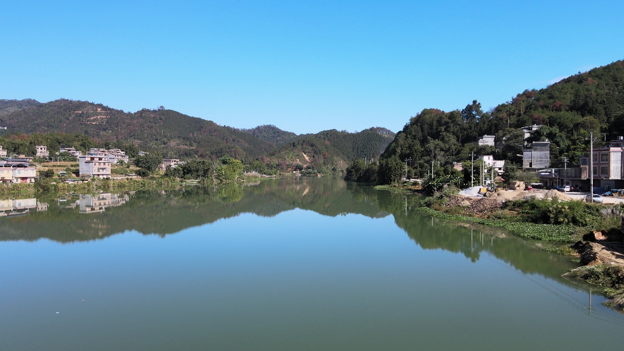 广西贺州市八步区桂岭镇我家的河流风景
