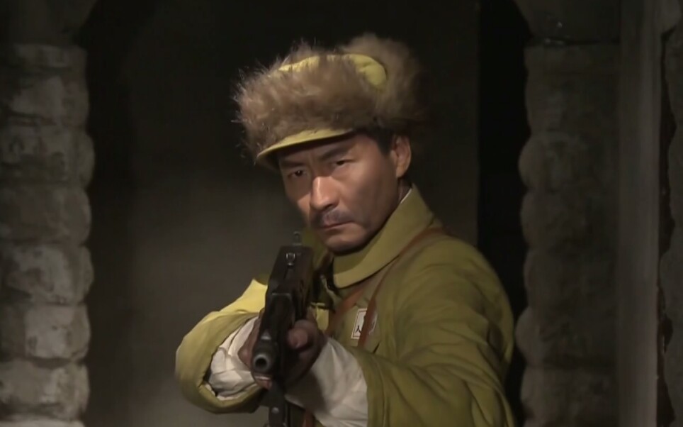 【津门飞鹰】咱们营长是个人英雄主义,谁也帮不上他_哔哩哔哩