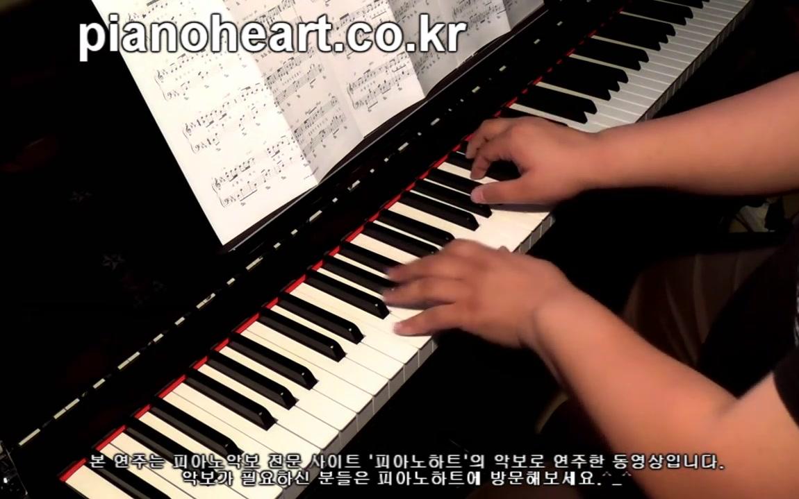 [图]【Super Junior】在光华门(At Gwanghwamun) -圭贤(Kyuhyun) piano ver