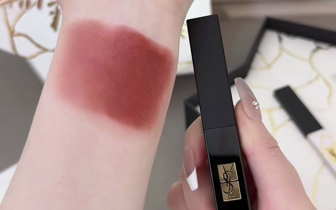 178_ysl圣诞礼盒主宰整个冬季#ysl圣诞限定#ysl1966