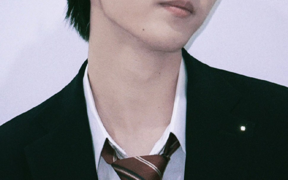 【马嘉祺】男大学长校内制服演出