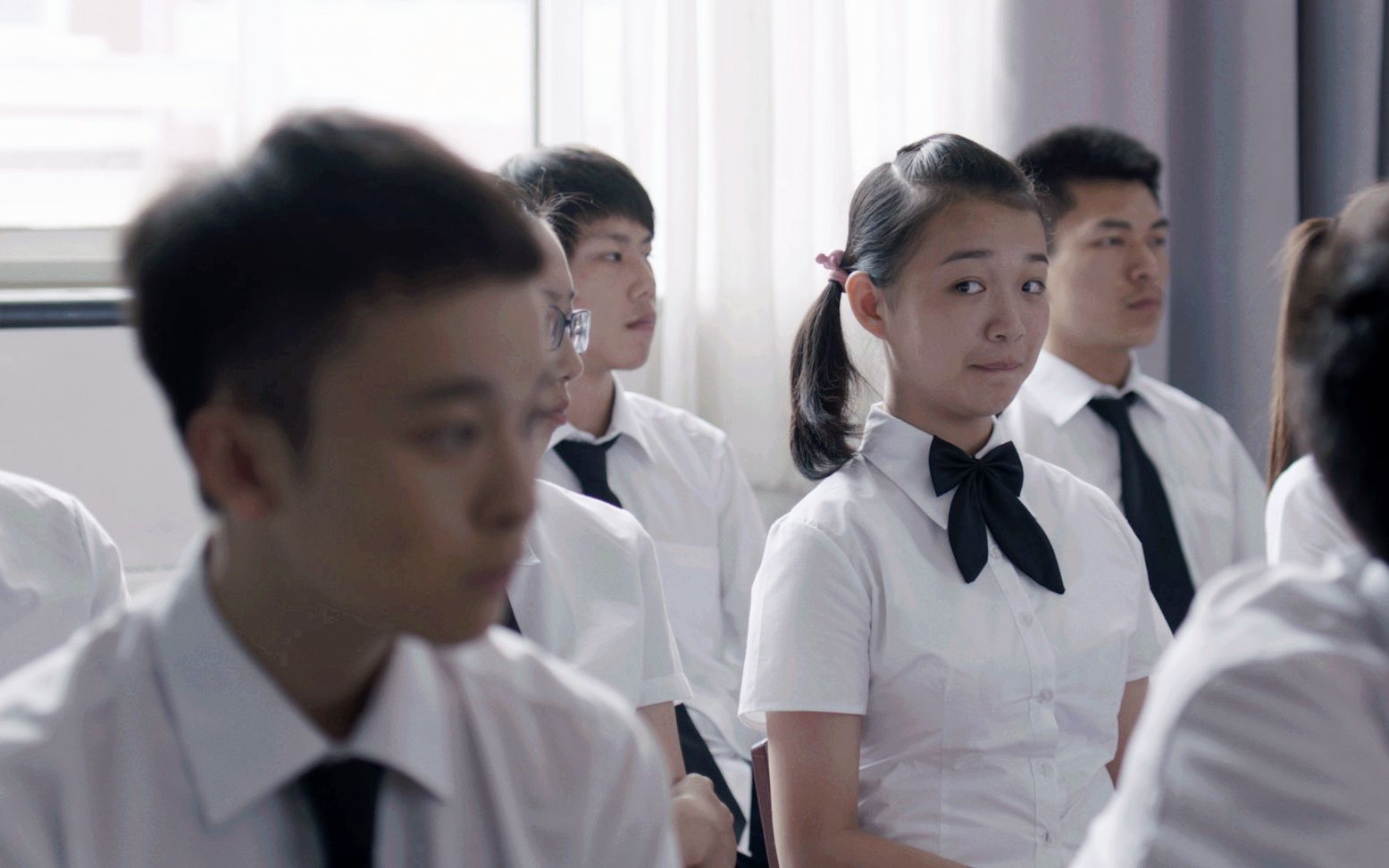 青春派念念不忘必有回响至深深暗恋默默付出的女孩